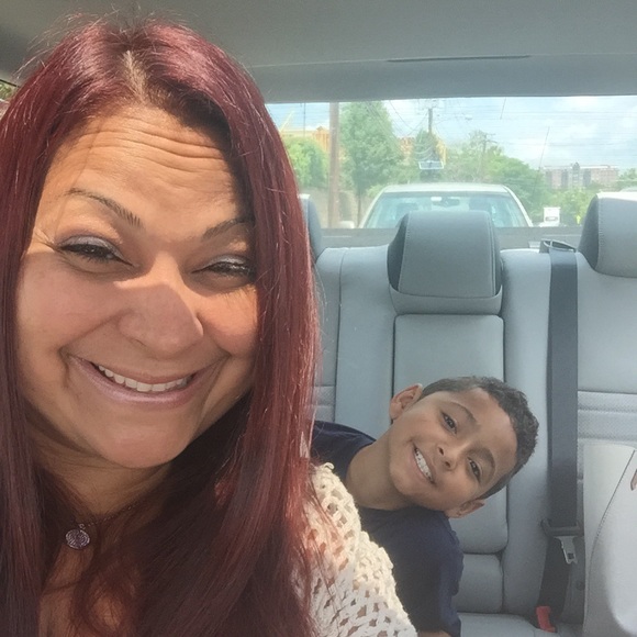 Meet your Posher, Joli's Exclusives.😘 - Picture 4 of 5